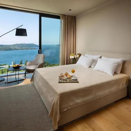 Heavenly Dubrovnik 5 Bedrooms Waterfront 1 Magnificent Sea Views Private Infinity Pool
