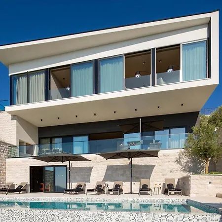 Heavenly Dubrovnik 5 Bedrooms Waterfront 1 Magnificent Sea Views Private Infinity Pool Orašac